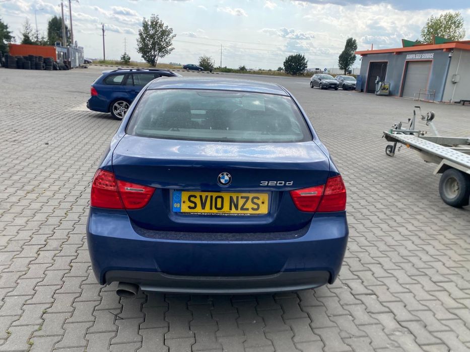Dezmembrez Bmw E90 LCI M-Packet 320d