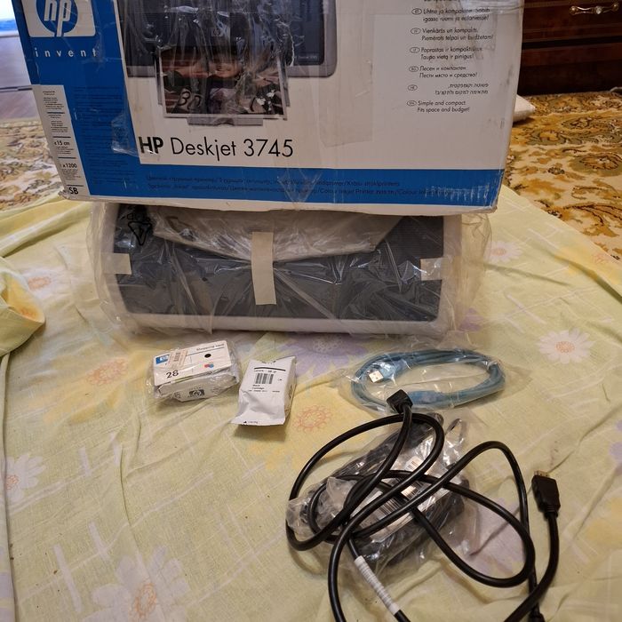Принтер HP Deskjet 3745