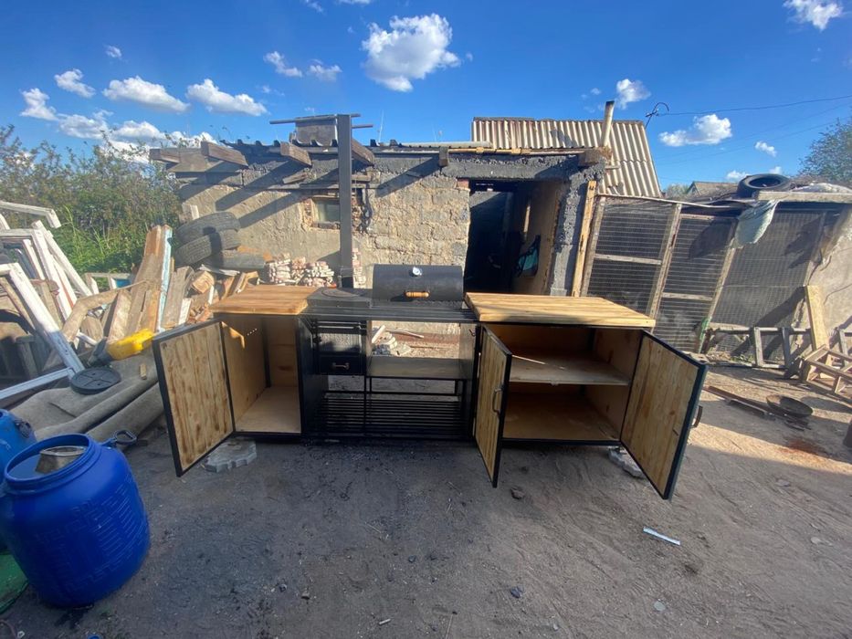 Услуги сварщика, плотника, мастера на час.