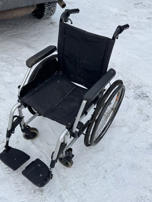 Инвалидная коляска