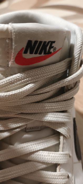 blazer mid 77 white black
