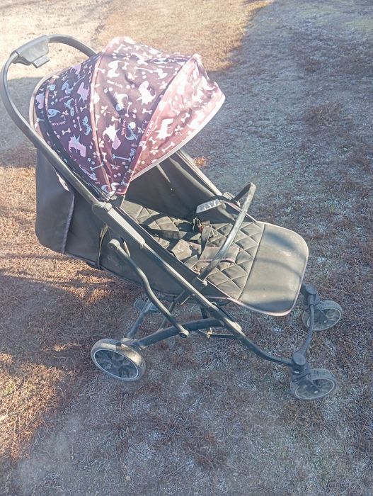 Детская коляска прогулочная