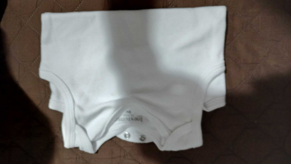 Vand lot haine  body baietel marimea 68-86