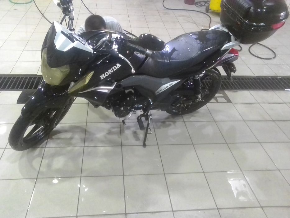 Срочно продам только 1 неделю Honda wuyang 150cc