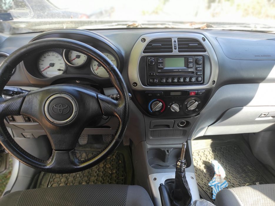 Тойота Рав4 на части ,2.0 d4d ,116ks. 2004g.