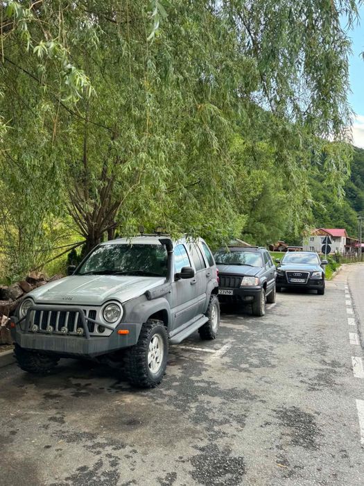 Vand jeep cherokee kj 2.8d