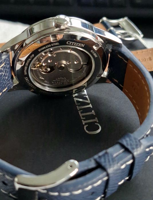 Ceas Citizen NY4050-11L-automatic,day-date,  mecanism Miyota 8200creat exclusiv pentru piața internă din Japonia (JDM).