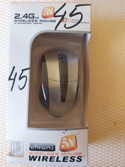 Tastaturi cu fir si mouse