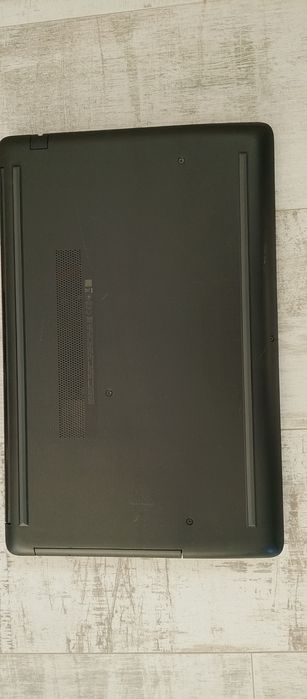 Laptop HP, în stare bună din punct de vedere estetic