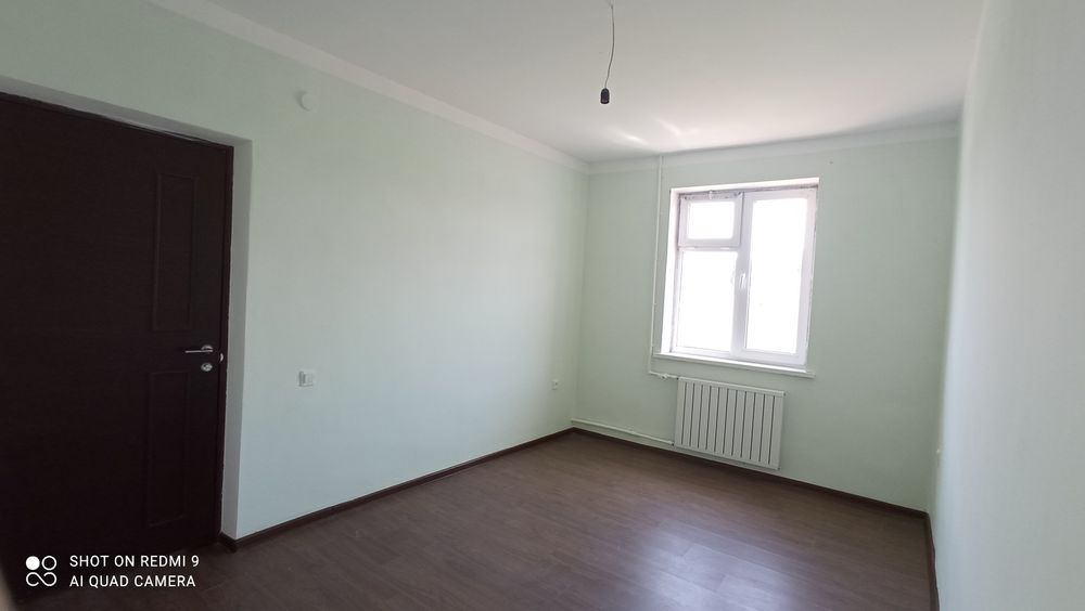 Уй (коттедж) сотилади 2 сотих 4 хона