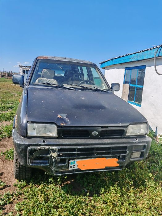 Продам машину Ниссан Терано