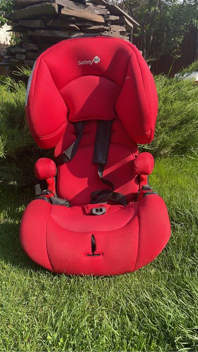 Детское аатокресло