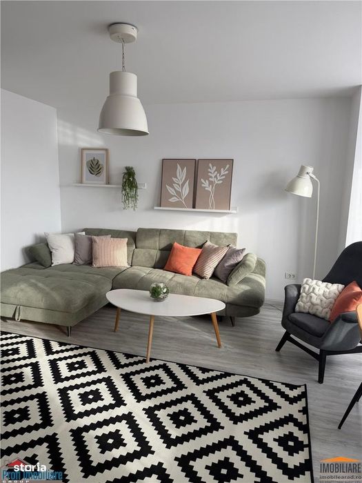 Inchiriez apart 3 camere-2 bai, parcare Inclusa