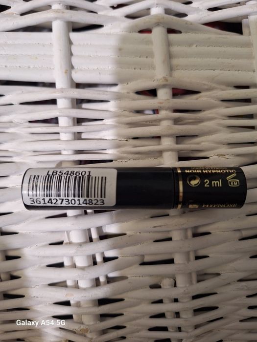 Дамски несесер на Lancome и спирала