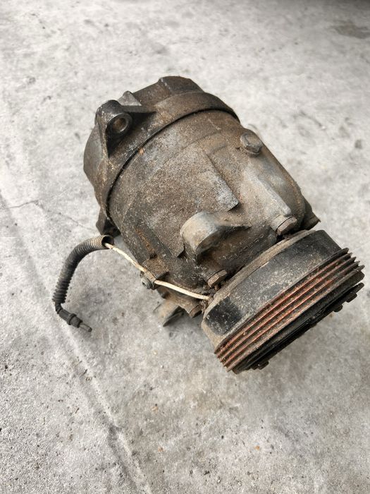 Компресор за климатик Renault Scenic 1.6e 90