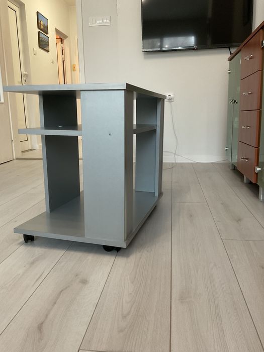 Секция с ракла, телевизионен шкаф, спешно, по договаряне, има бонус,