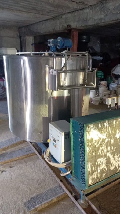 Продам охладитель для молока. 1500 л.