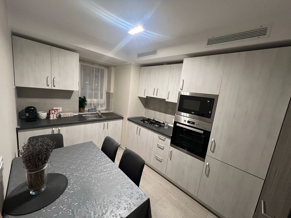 Apartament coresi Kasper 2 camere