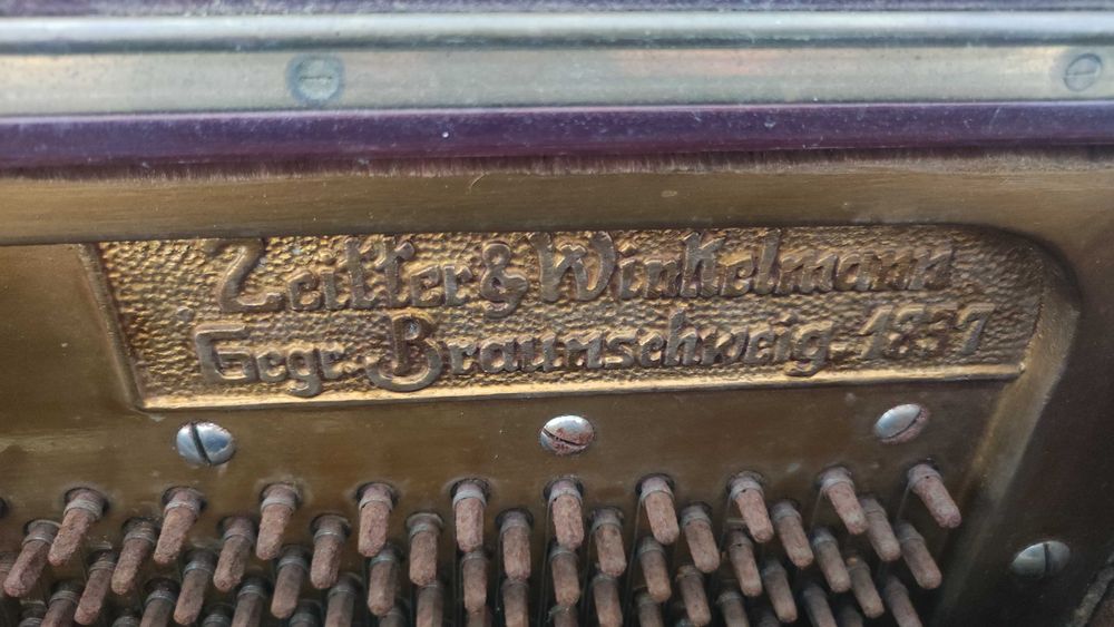 Pianină antică de colecție Zelter & Winkelmann (Braunschweig,1837)
