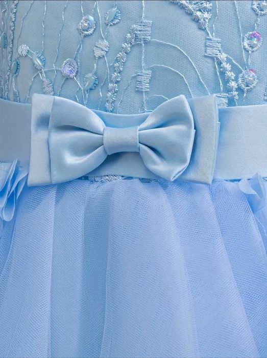 Нарядное платье принцессы