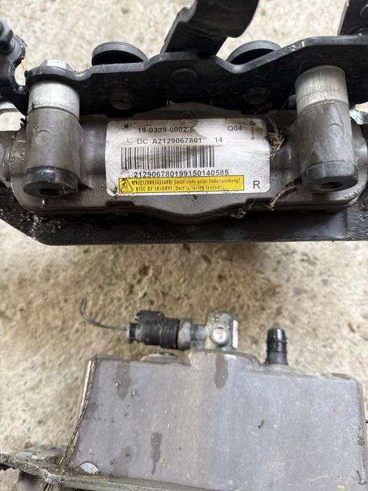 Balamale capota capse pirotehnice Mercedes w212 e class