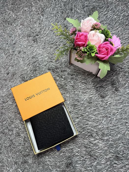 Lv Wallet, Louis Vuitton портфейл