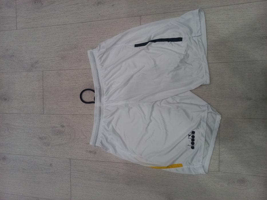 Оригинальный комплект белой формы Diadora