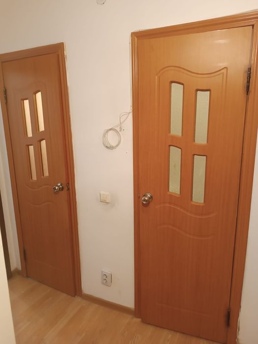 Продам межкомнатные двери