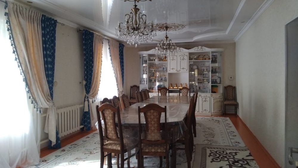 Үй сатылады, мал шаруашылығына қолайлы
