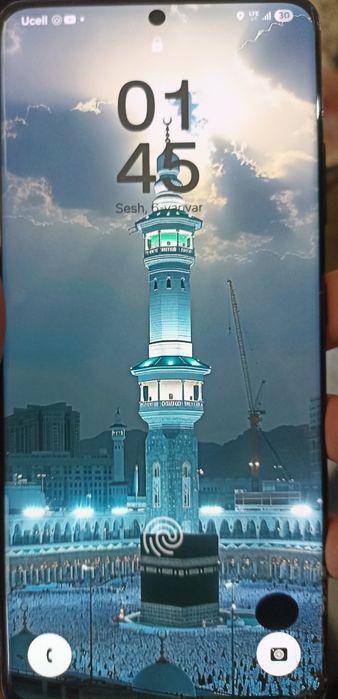 Samsung S21 ultra 5G 12/256 GB tel yaxshi hech qati alishmagan