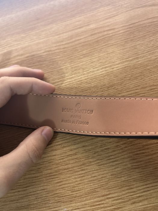 Curea Louis Vuitton Neagra