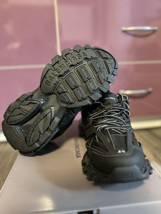 Balenciaga track (black)