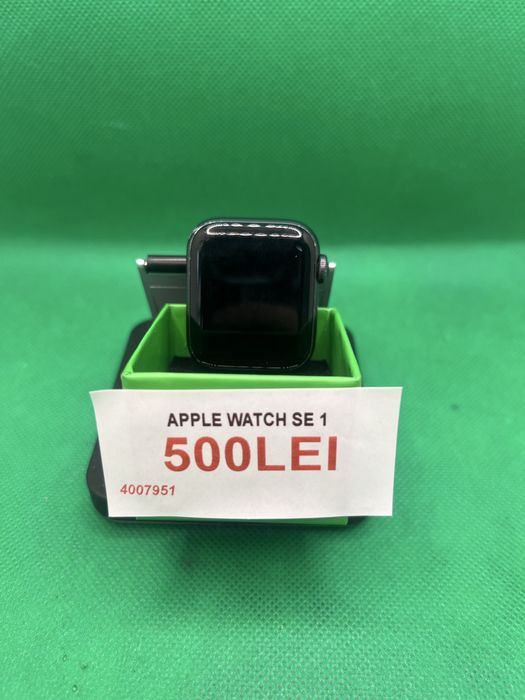 Apple Wach SE 1 •Amanet Lazar Crangasi•40079