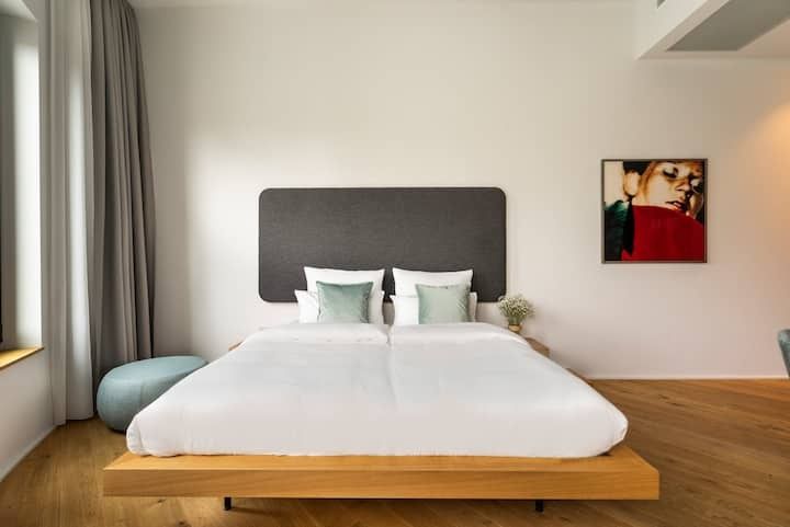 Regim hotelier Polivalenta Craiova ref-  #89A