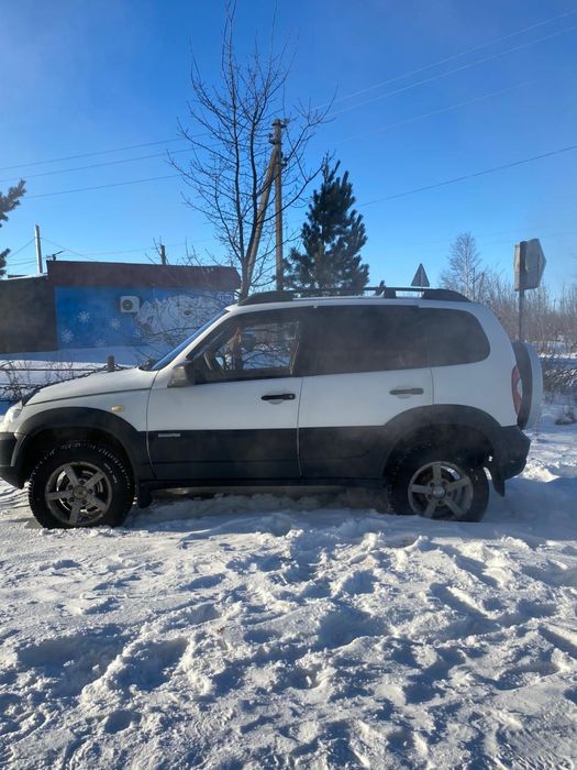 Шевроле нива 2014 год