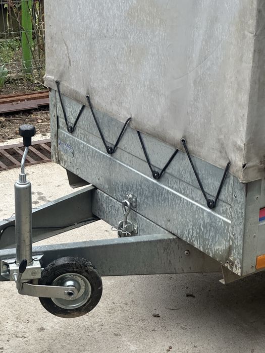 Vand Remorcuta Repo basculabila