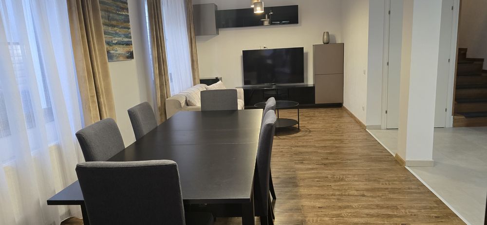 De inchiriat vila tip duplex, 4 camere, 3 dormitoare, complet mobilata si utilata – Bragadiru, la 180 m de Parcul Ghidiceni