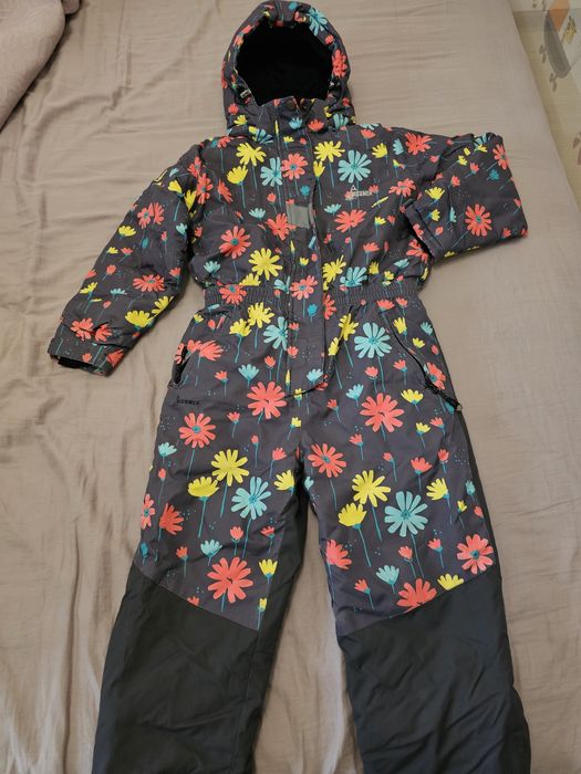 Зимний комбинезон отличного качества