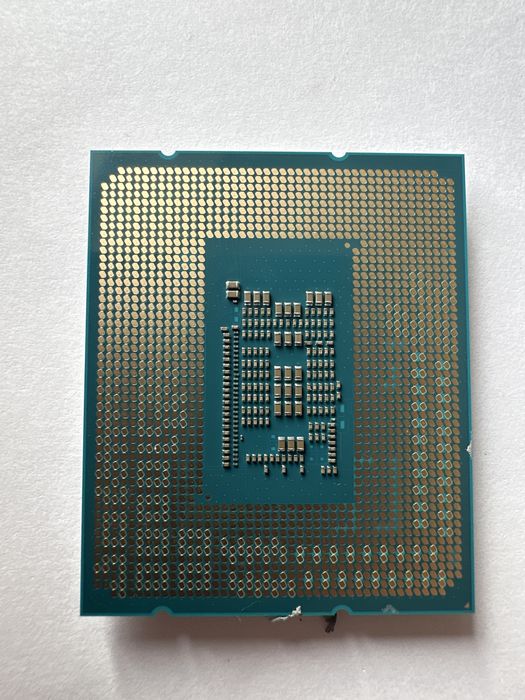 продам процесор i5 12400