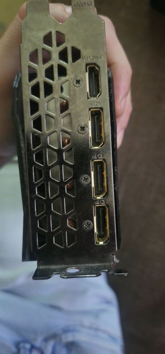 Vand placa video Amd Rx 5700 8gb