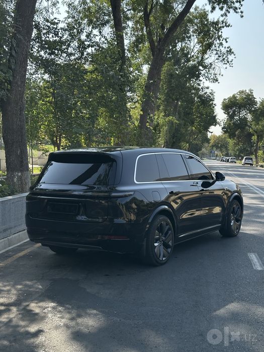 Li 9 Ultra sotiladi ideal