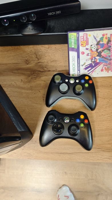 Продавам XBOX 360 500GB