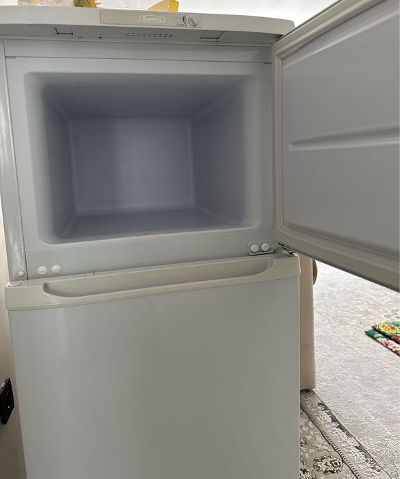 Продается Холодильник