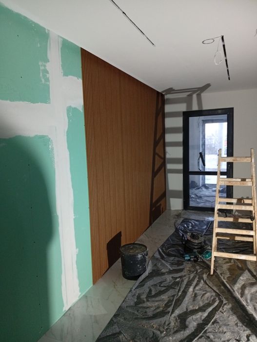 Качествени вътрешни ремонти

Двама опитни майстори