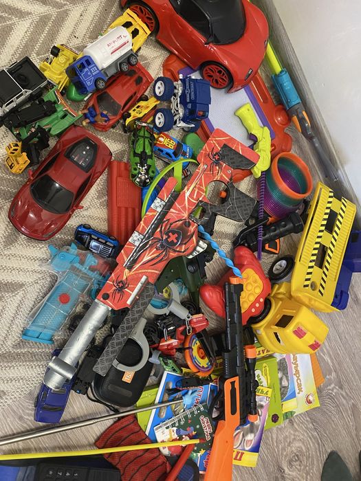 Игрушки 500 тенге