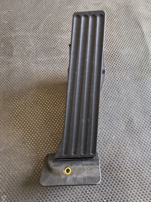 Pedala Acceleratie BMW X1 F48 Cod 21490710