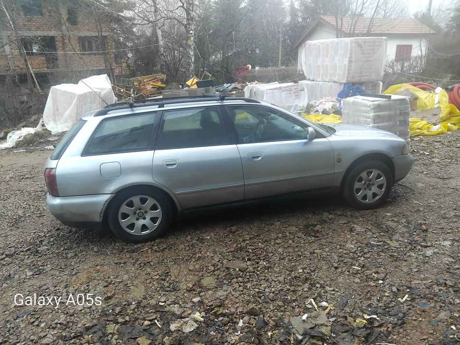 Audi a4 b5 1.8 gaz benzin
