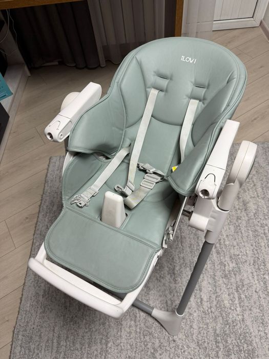 Продам стульчик для кормления