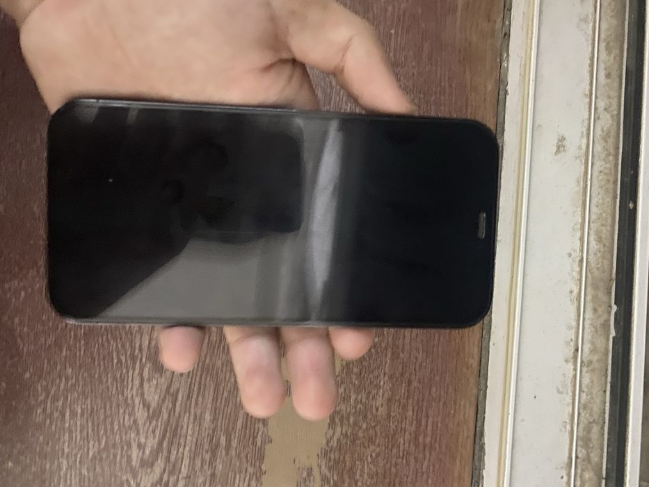 Iphone 12 pro sotiladi