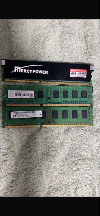 Продам ОЗУ по 2гб срочно